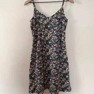Size M Vero Moda Floral Dress